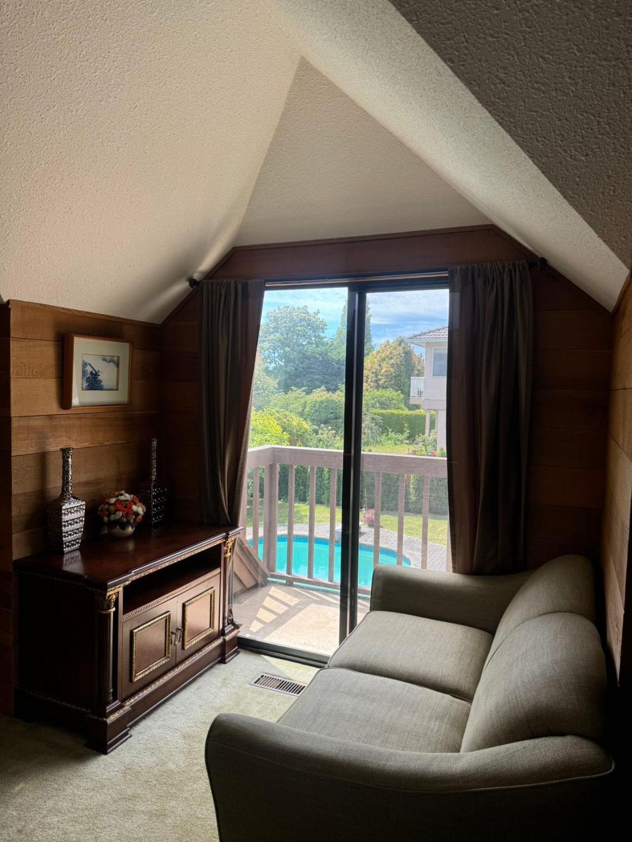 Jason House - Immaculate Suites In A Quiet Seaside Neighbourhood Near Uvic Victoria Dış mekan fotoğraf